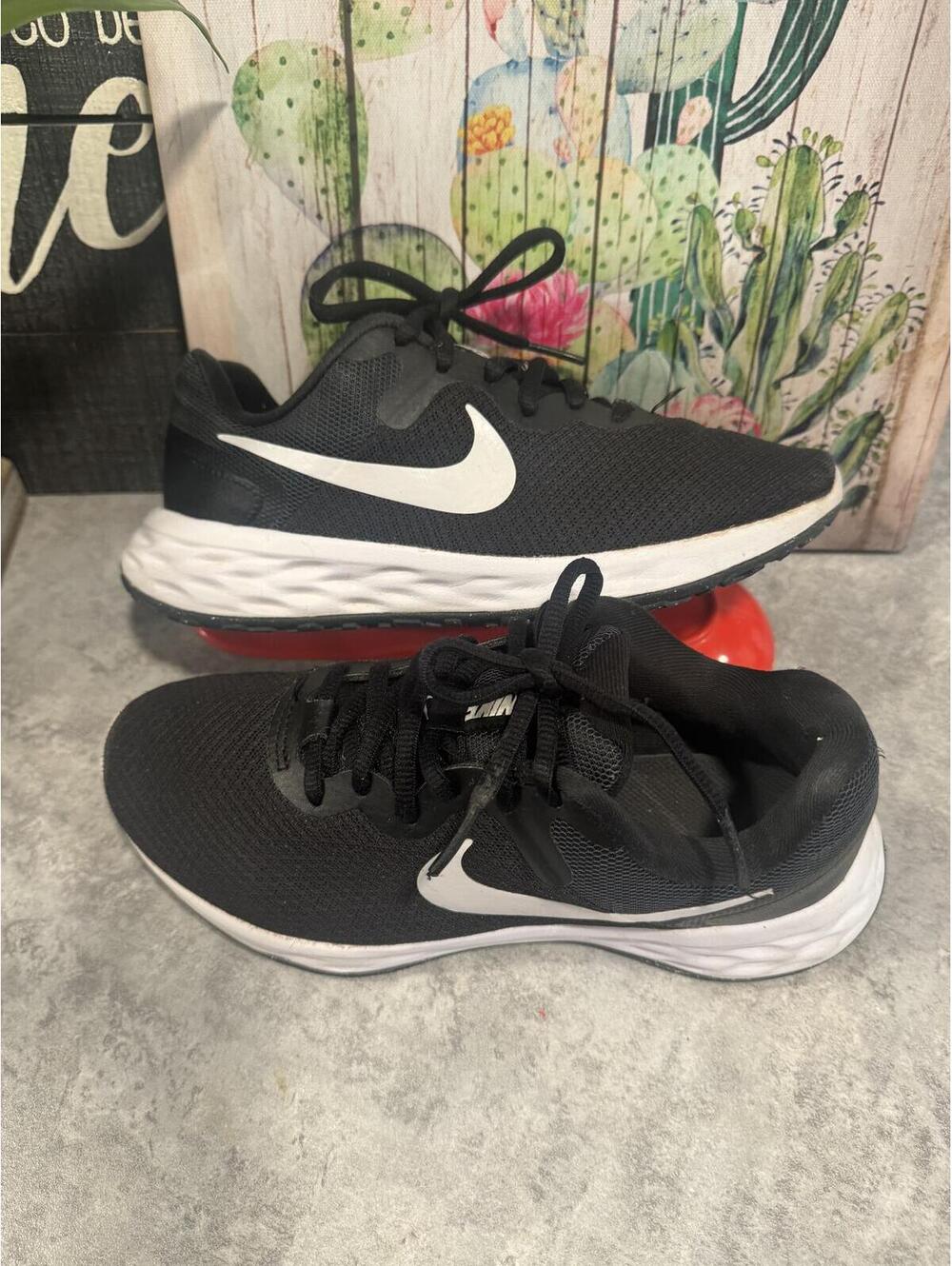 Nike Revolution 6 Next Nature Running Shoe Women's Size 6 Black - Picture 4 of 7